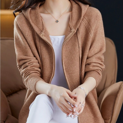 Ensfarvet hættetrøje med lynlås