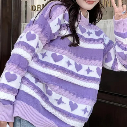 Sweater med lilla hjerter