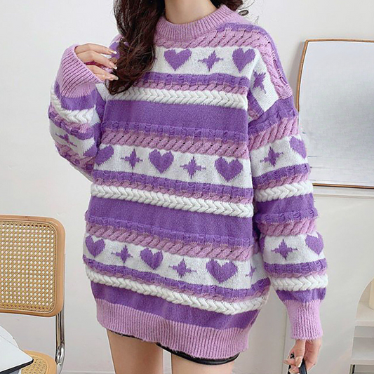 Sweater med lilla hjerter