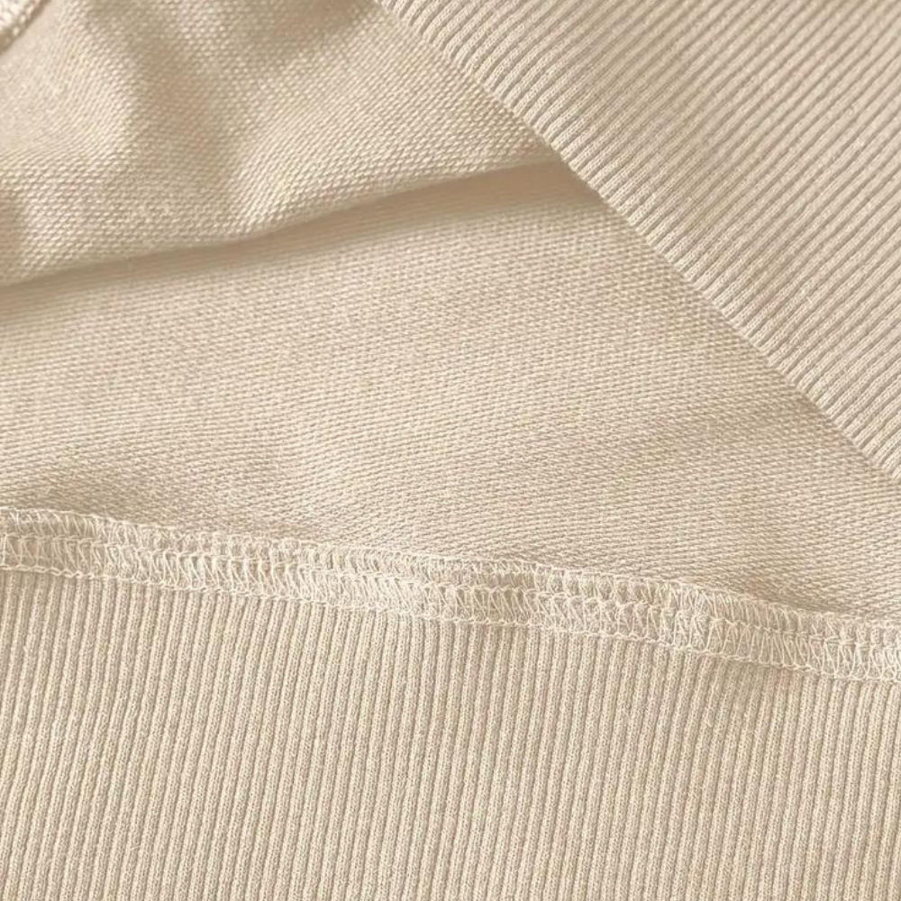 Sweater med print fra spøgelsesbiblioteket