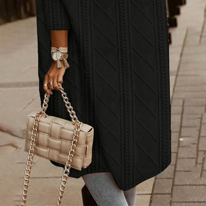 Lang kabelstrikket cardigan med hætte