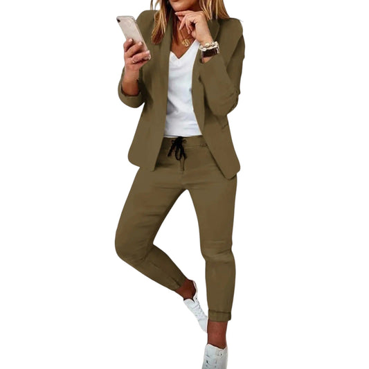 Business-sæt med revers til kvinder