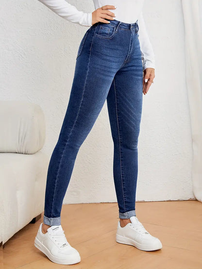 Stilfulde højtaljede jeans til kvinder