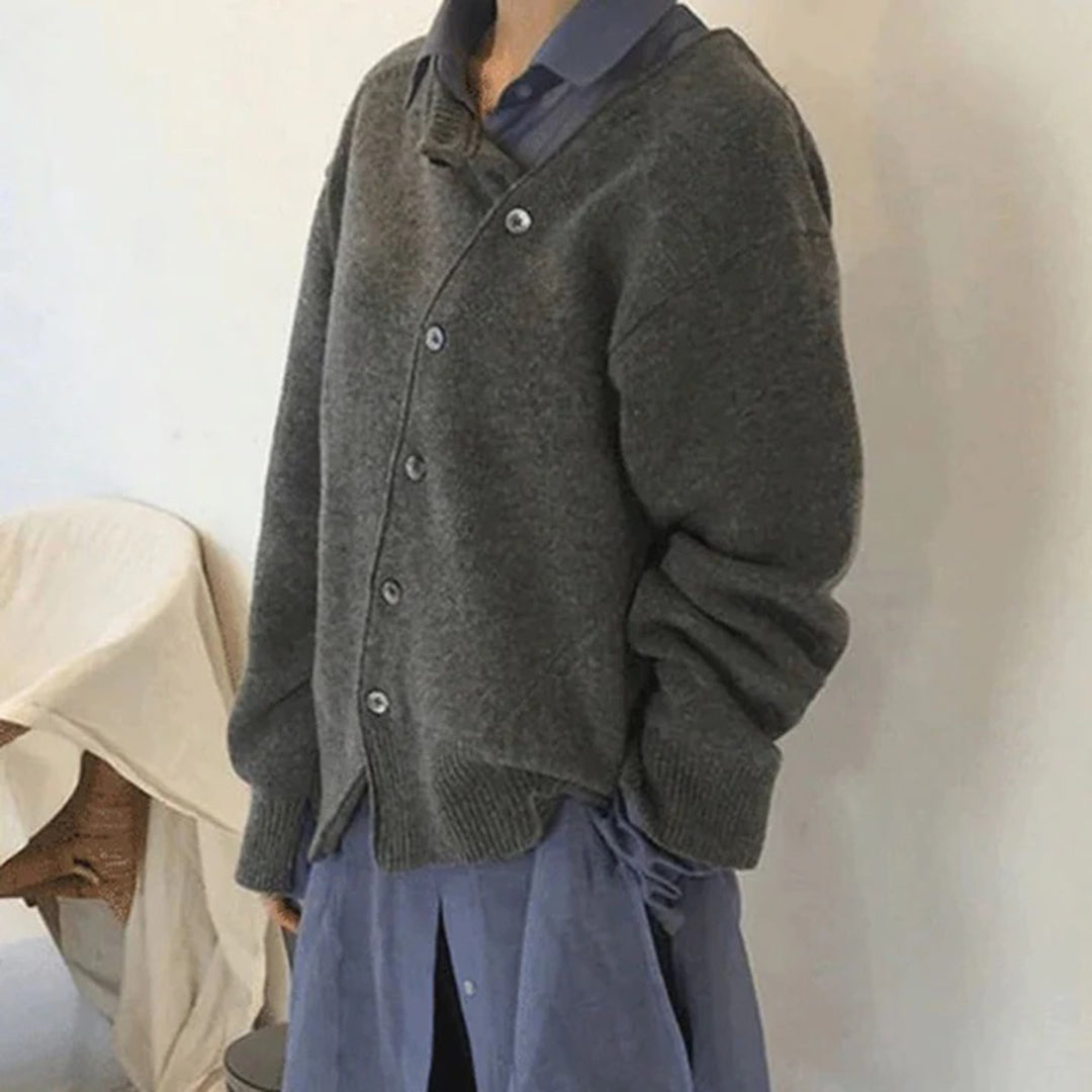 Asymmetrisk cardigan med knapper