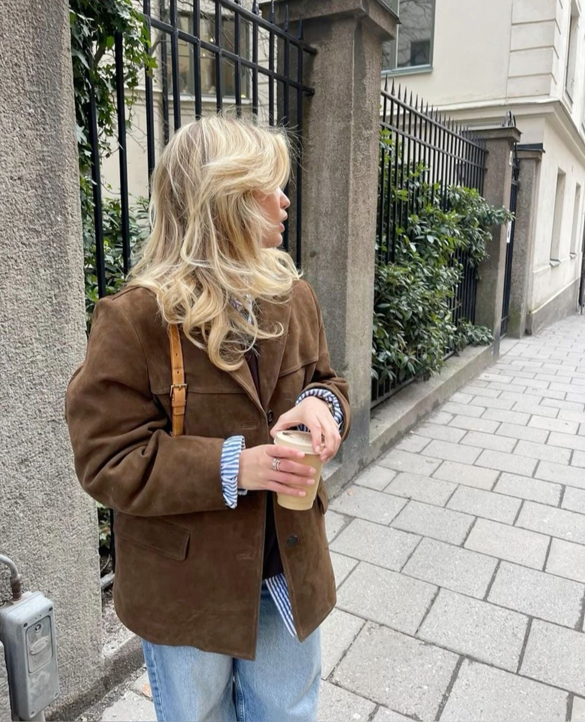 Vintage brun blazer i ruskindslæder