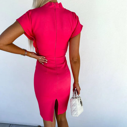 Elegant v-hals kjole