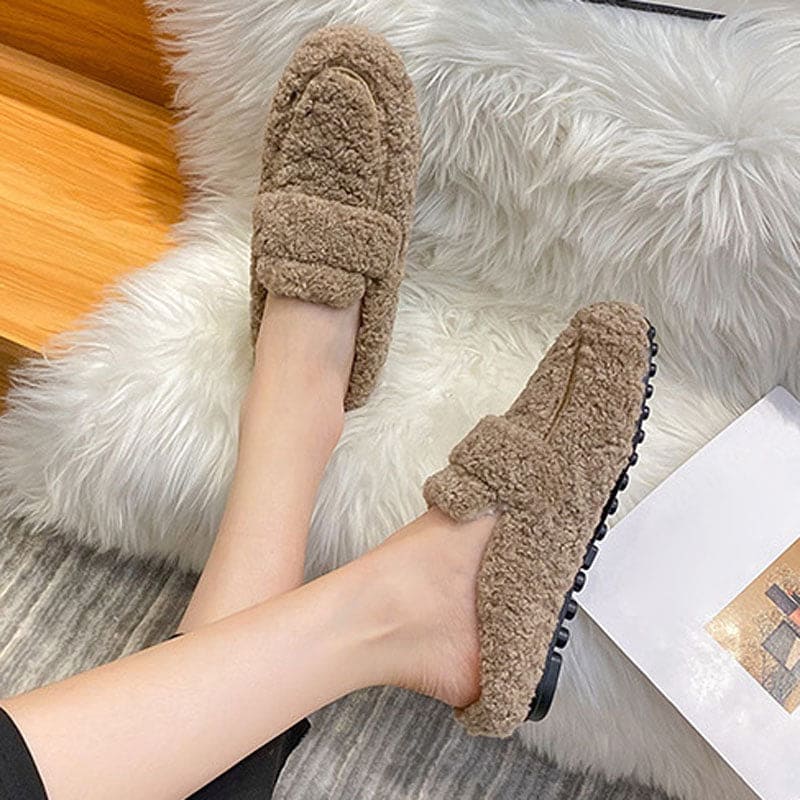 Stilfulde fluffy sandaler til kvinder