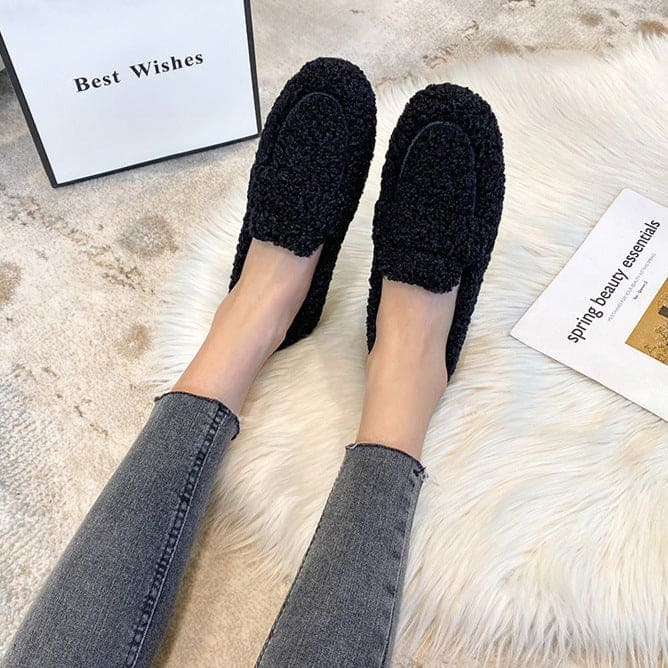 Stilfulde fluffy sandaler til kvinder