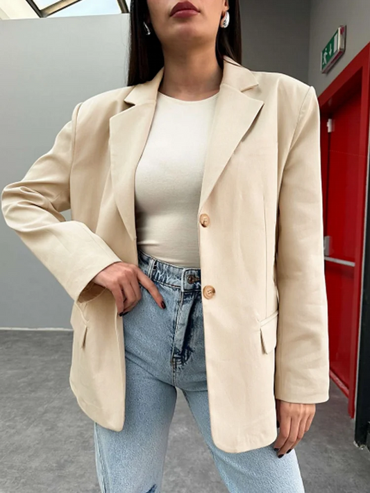 Enkel og afslappet langærmet blazer