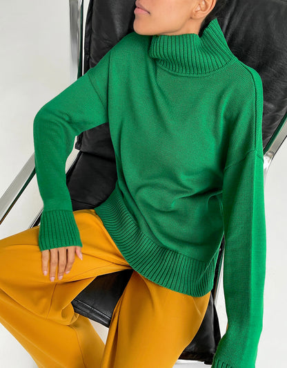 Strikket rullekravesweater til kvinder