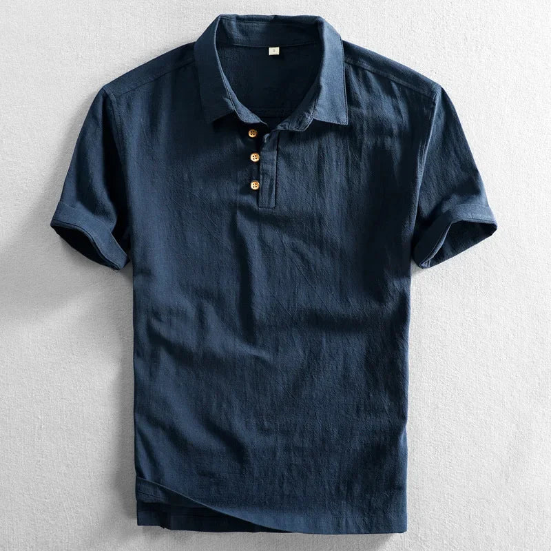 Enkel og elegant poloshirt i bomuldslinned til mænd