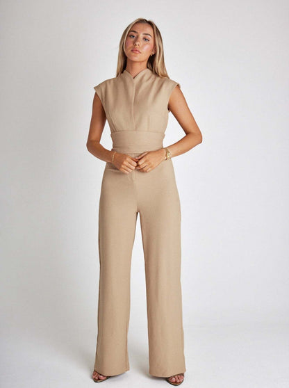 Perfekt jumpsuit til den elegante og selvsikre kvinder