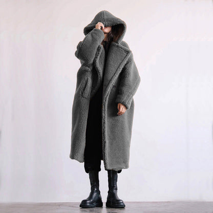 Oversized lang vinterfrakke i imiteret pels
