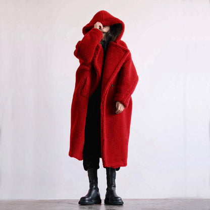 Oversized lang vinterfrakke i imiteret pels