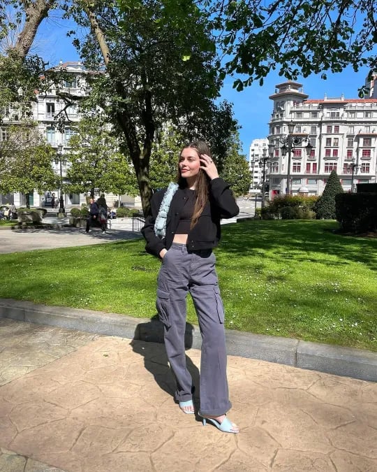 Straight Fit Cargo Pants