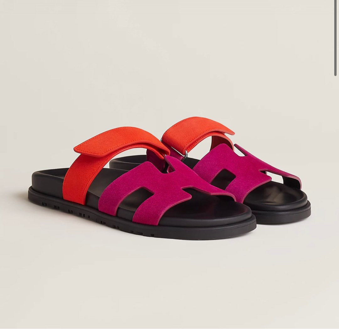 Stilfulde sommersandaler med remme til kvinder