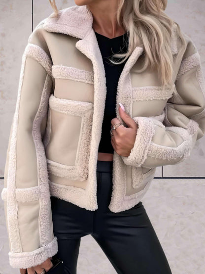 Jakke med imiteret shearling til kvinder